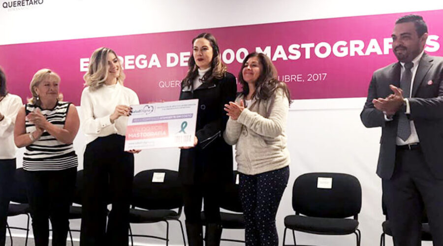 Salud Digna, DIF Querétaro y HSBC entregan mastografías.