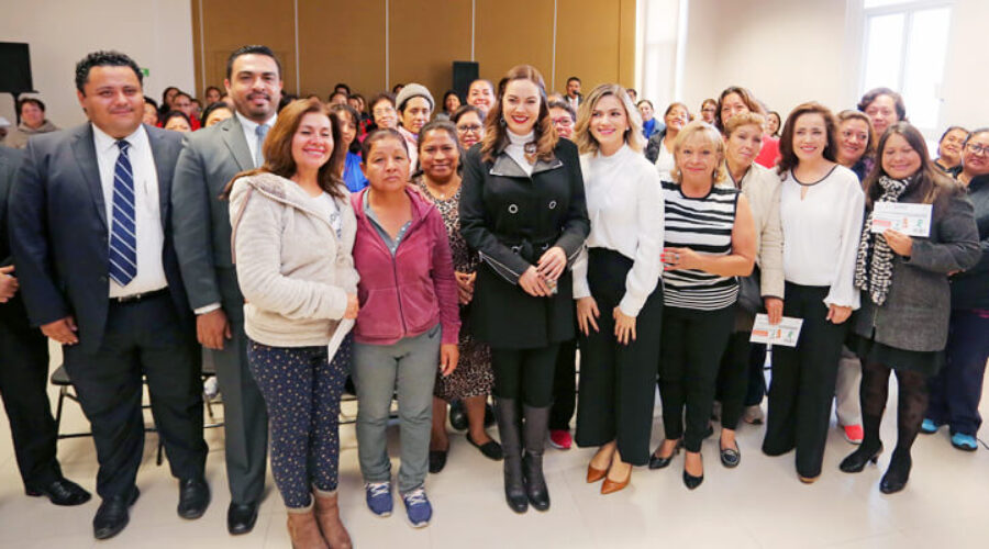 Salud Digna, DIF Querétaro y HSBC entregan mastografías.